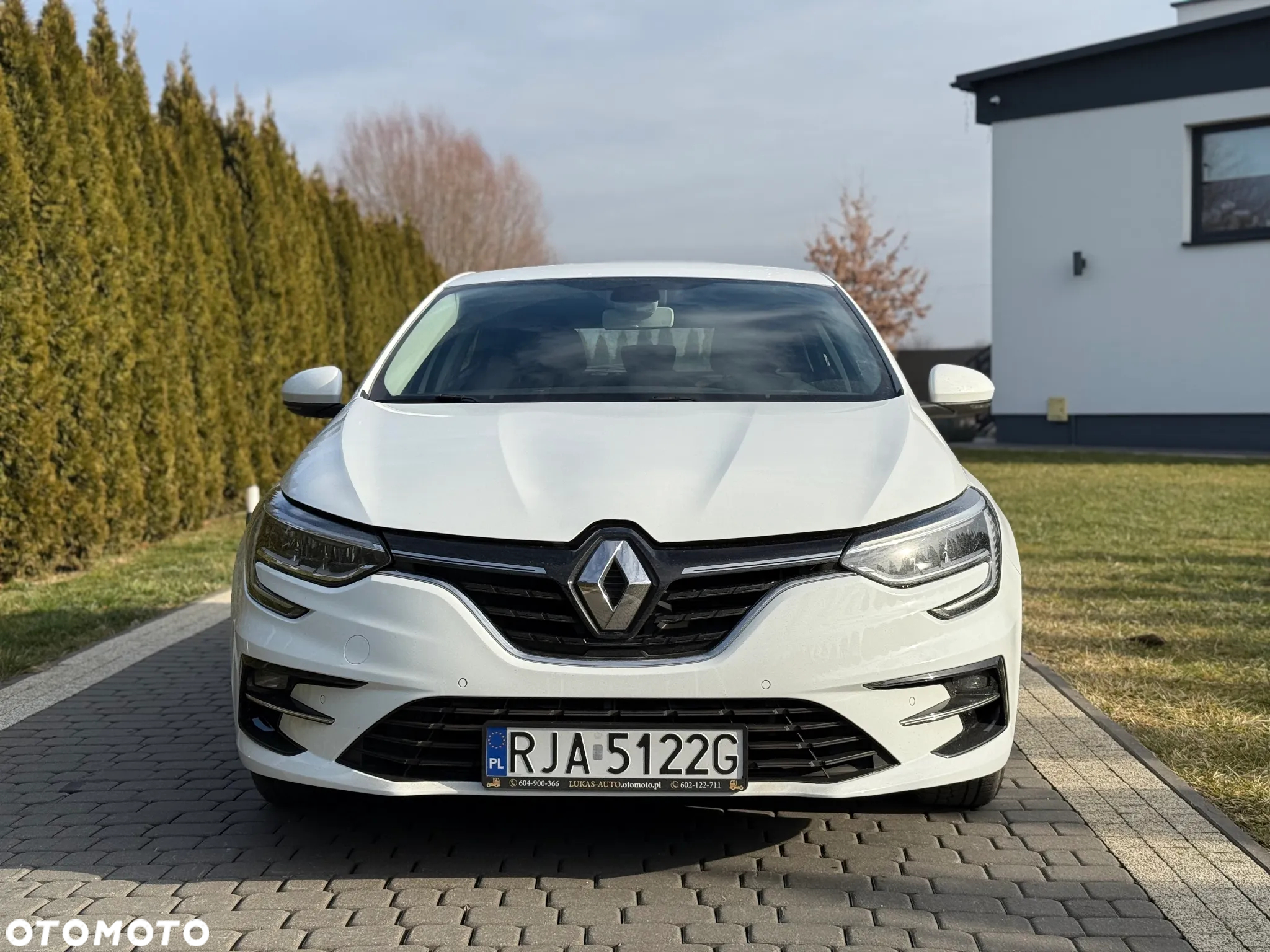 Renault Megane 1.5 Blue dCi Business - 3