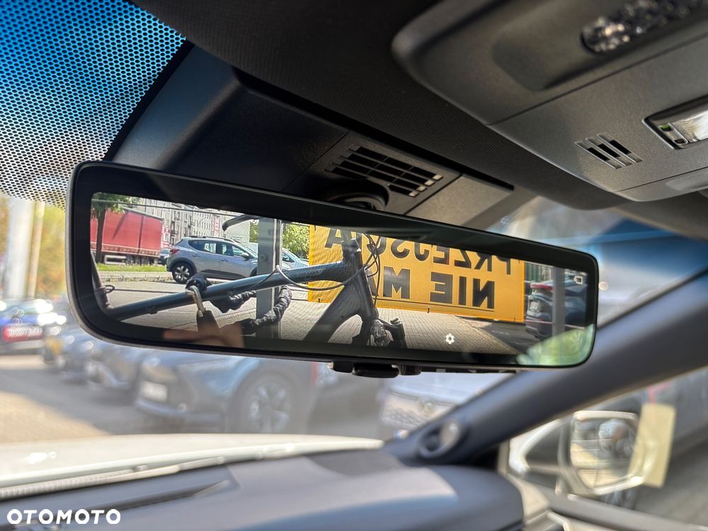 Toyota Camry 2.5 Hybrid Dynamic Force Executive e-CVT - 27
