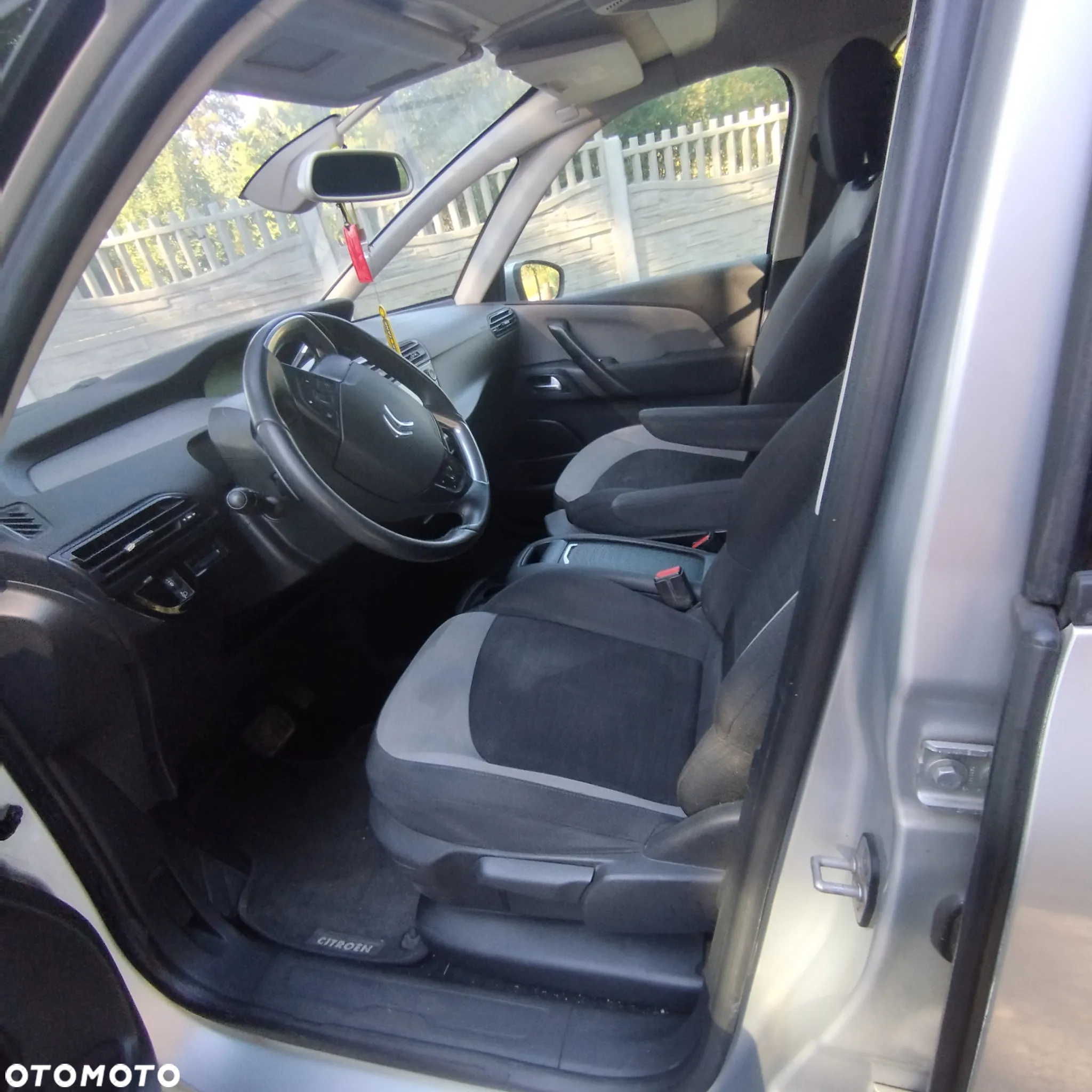 Citroën C4 Picasso - 6