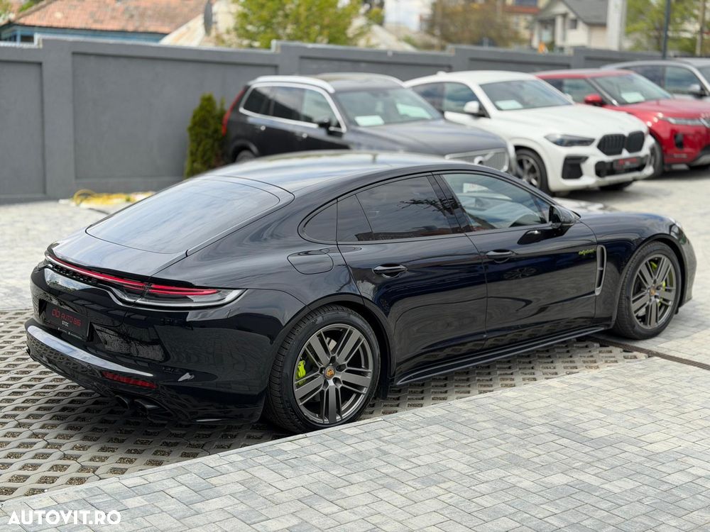 Porsche Panamera - 6