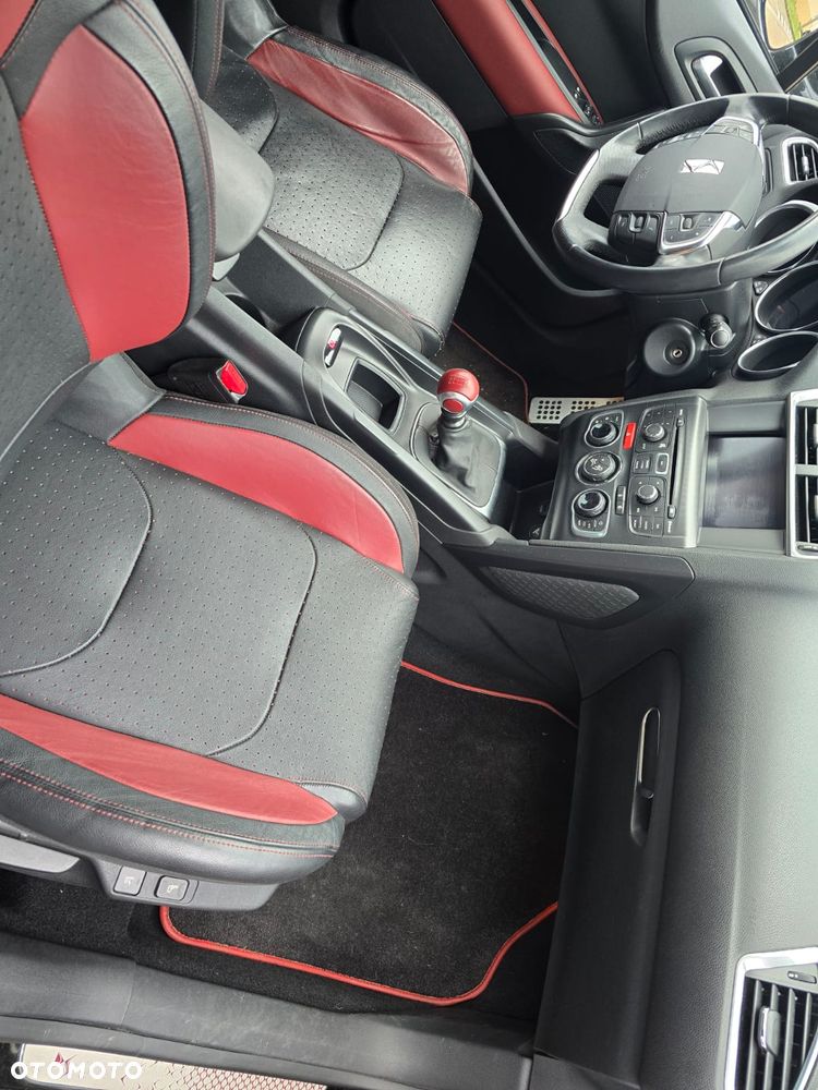 Citroën DS4 HDi 165 SportChic - 8