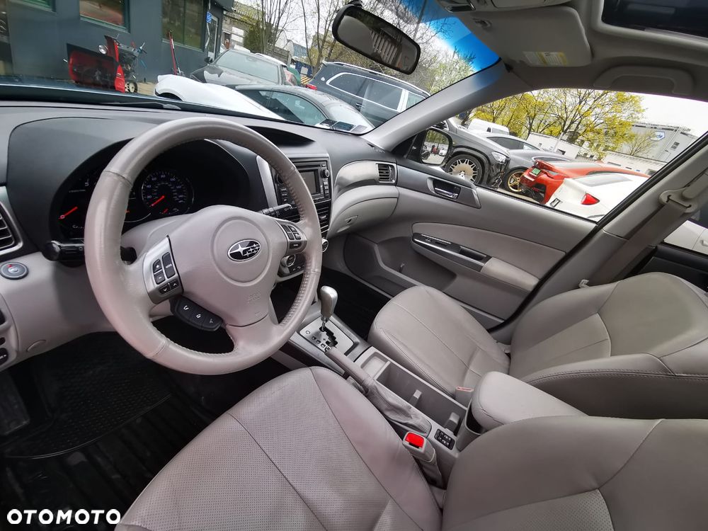 Subaru Forester 2.5 X Limited - 13