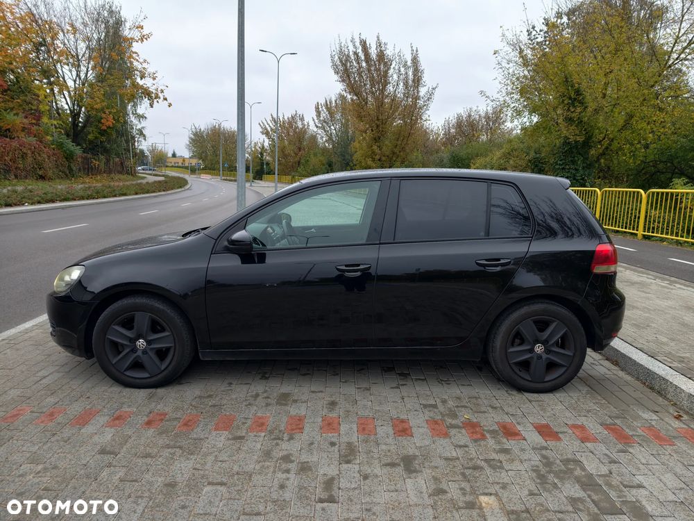 Volkswagen Golf - 8