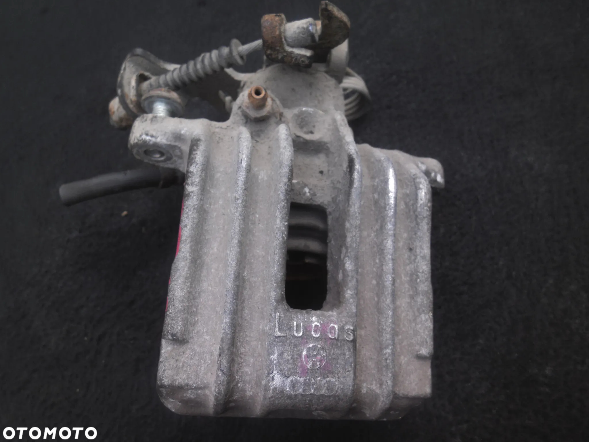 AUDI A4 B5 ZACISK HAMULCOWY LEWY TYŁ LUCAS VW AUDI ORYGINAŁ - 2