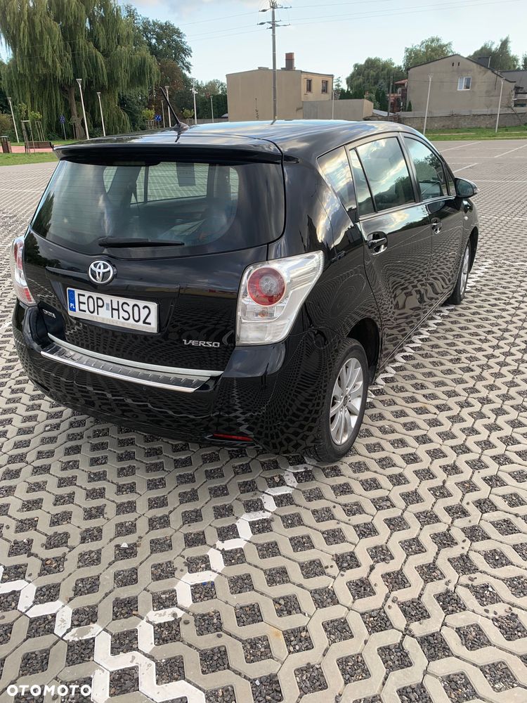 Toyota Verso - 4