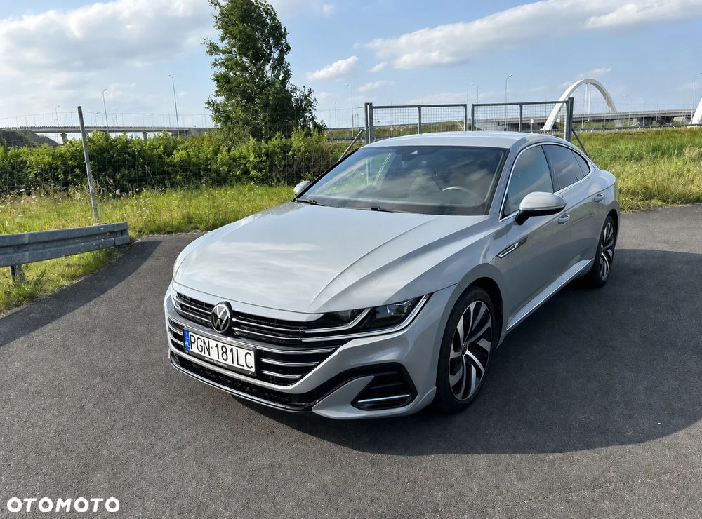 Volkswagen Arteon 2.0 TSI R-Line DSG - 2