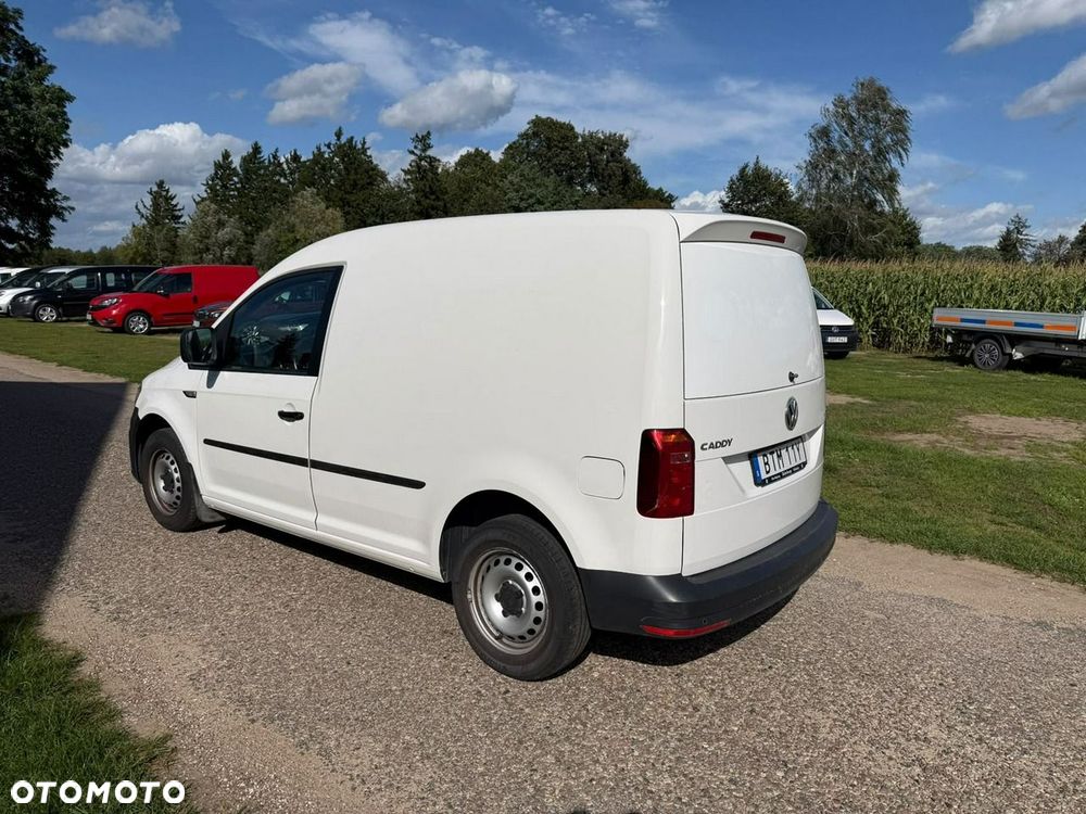 Volkswagen Caddy - 4