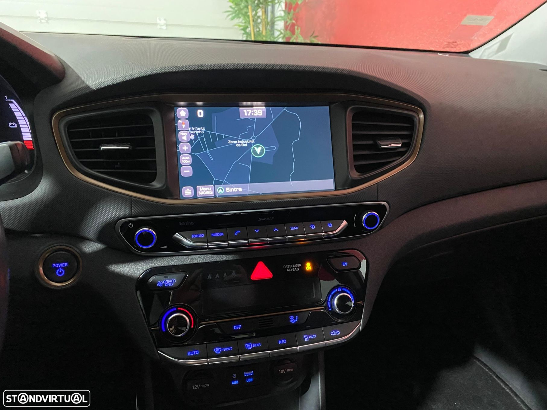 Hyundai Ioniq EV 28kWh Eletric Tech - 25