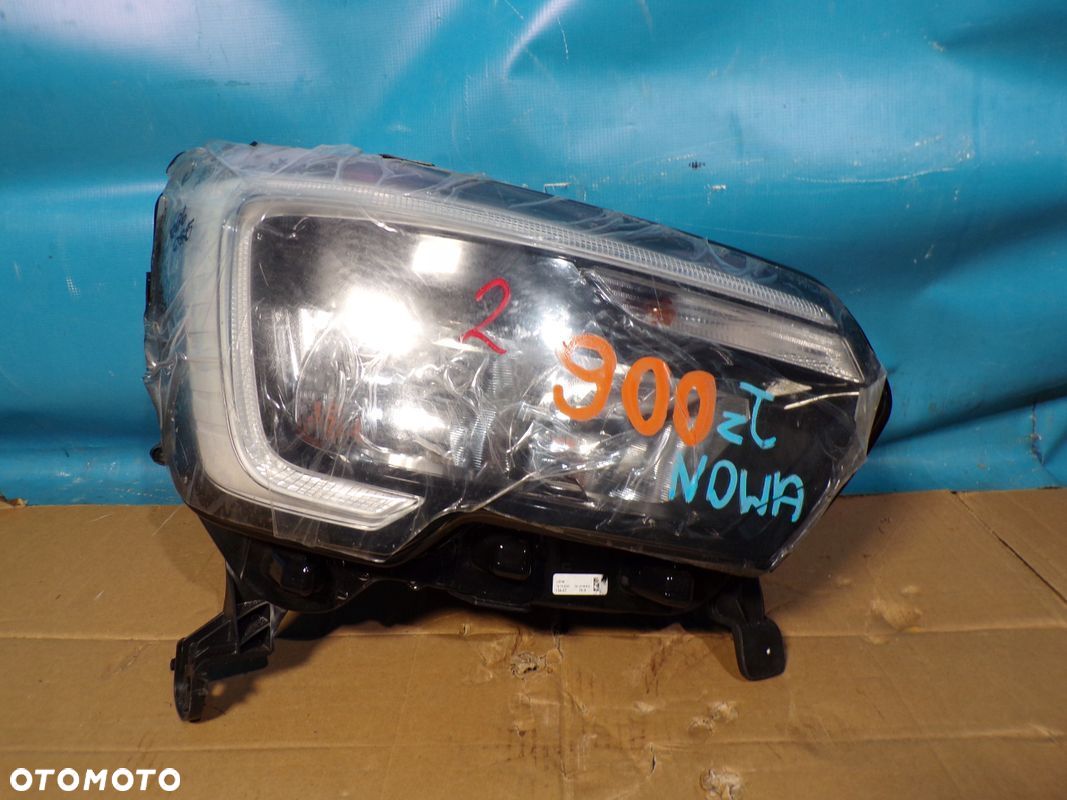 MASTER 4 19- LAMPA REFLEKTOR PRZEDNI PRAWY LED ORYGINALNY NOWY - 1