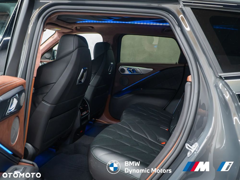 BMW XM - 28