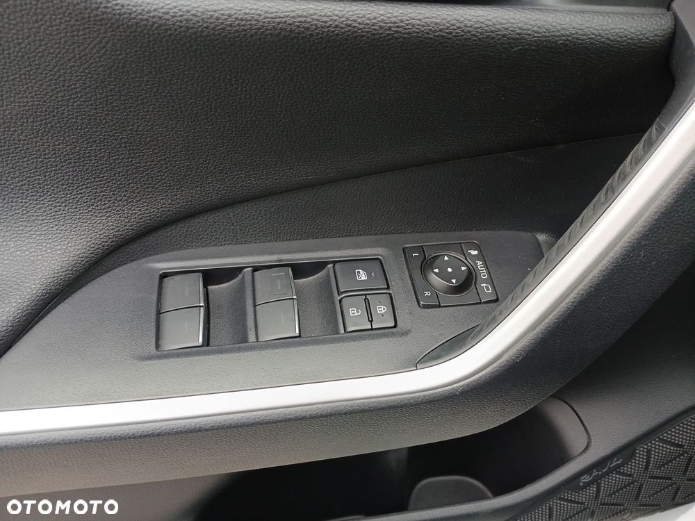 Toyota RAV4 - 19
