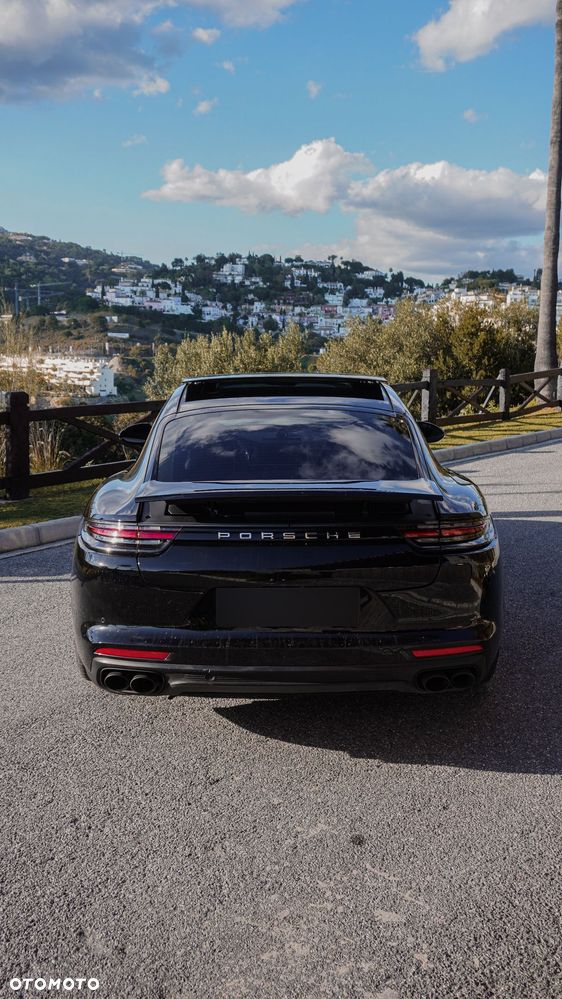 Porsche Panamera 4 - 4
