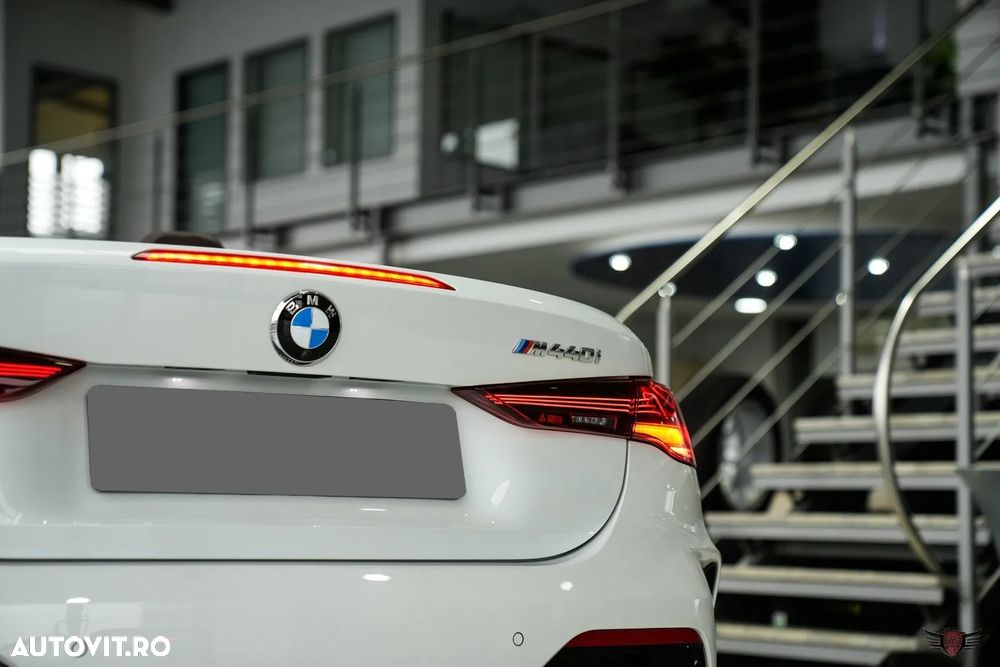 BMW M4 M440i xDrive Cabrio - 11