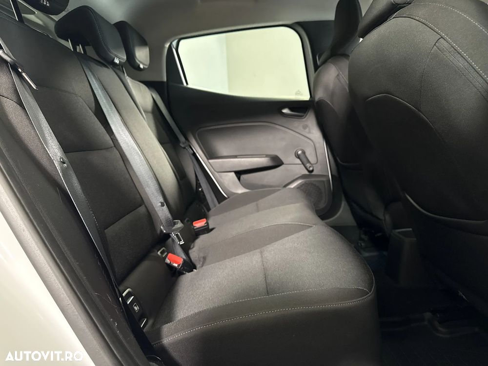 Renault Clio - 13