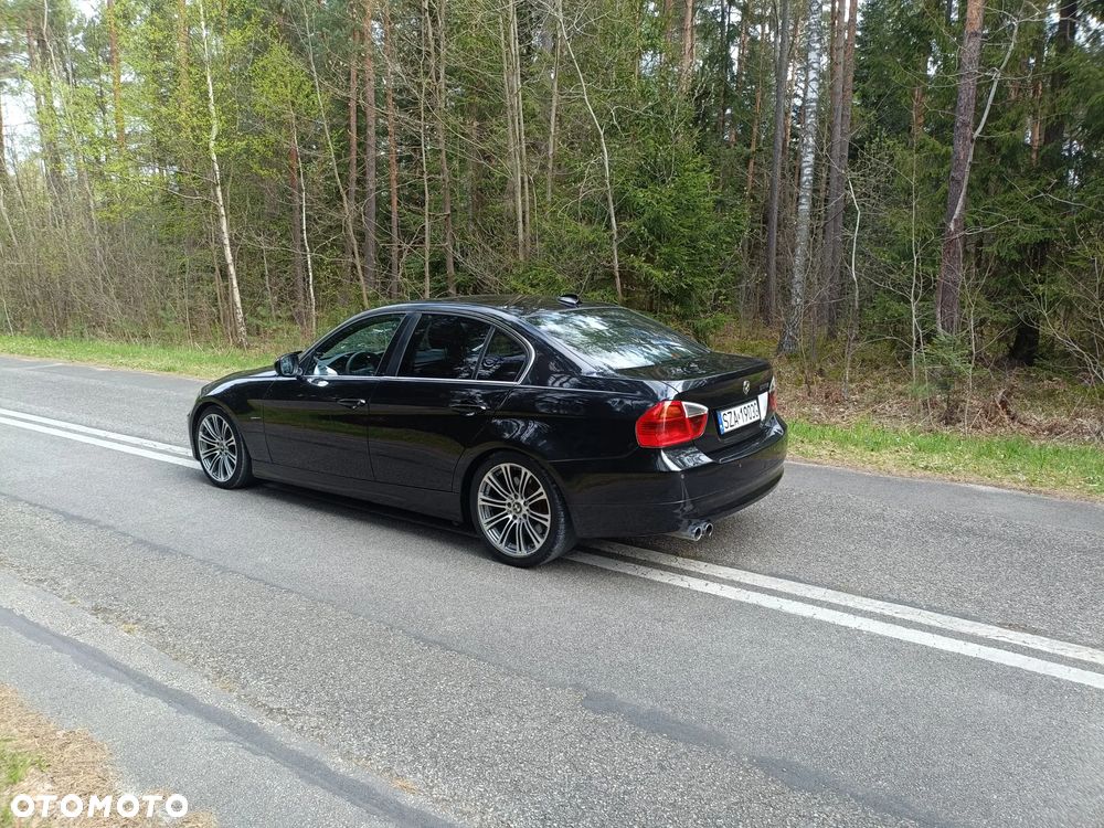 BMW Seria 3 - 21