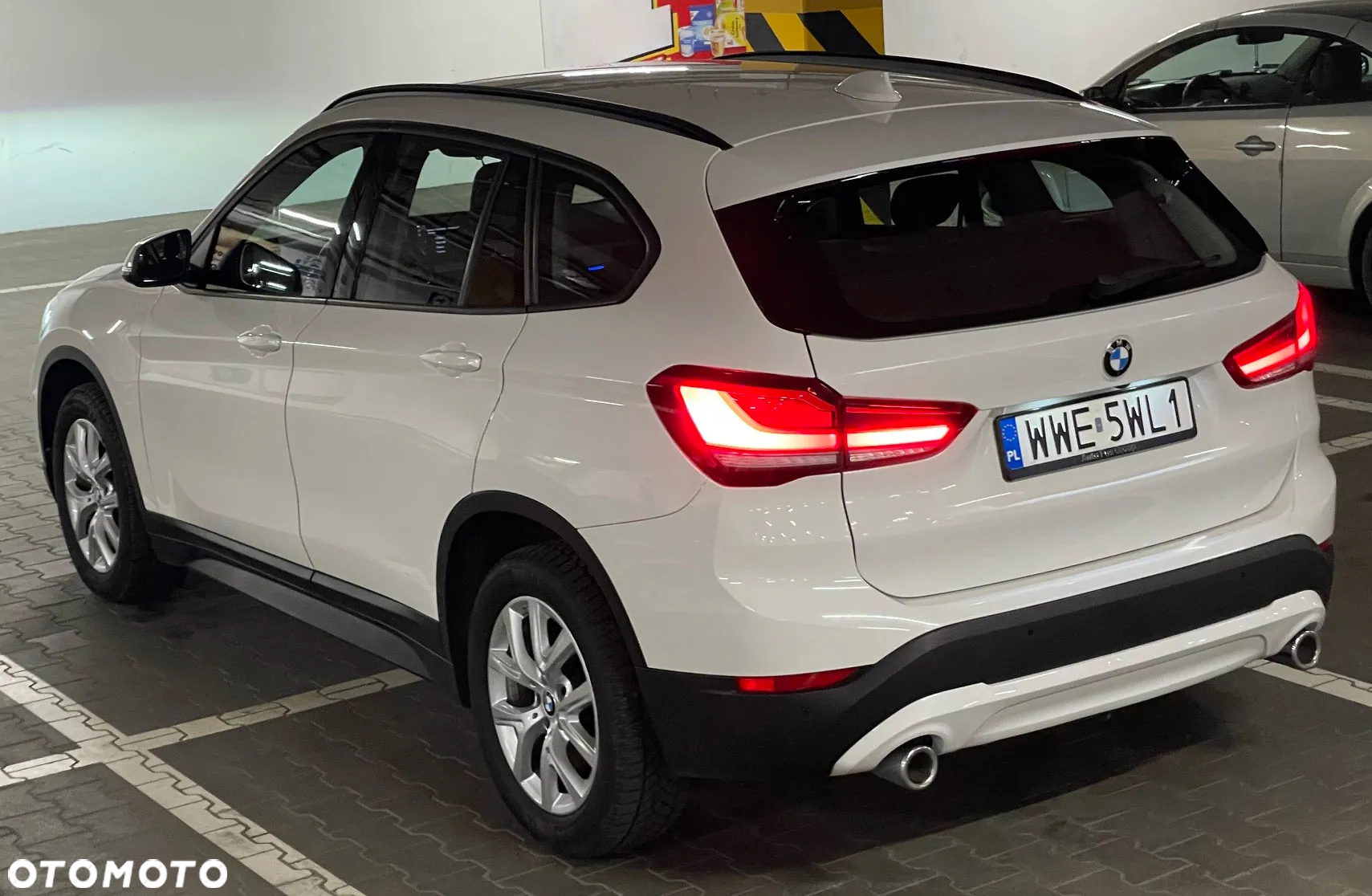 BMW X1 sDrive18d Business Edition - 6