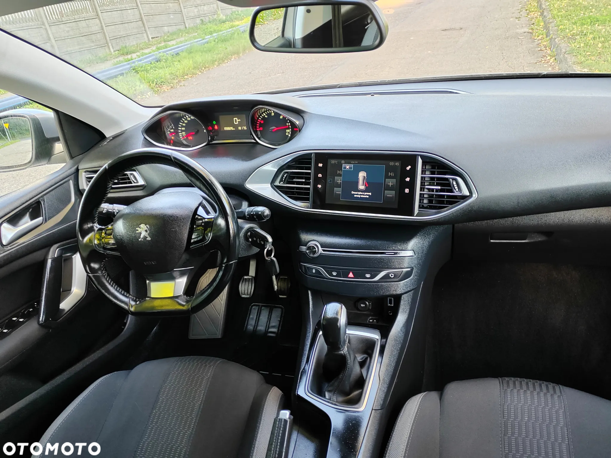 Peugeot 308 1.6 BlueHDi Style S&S - 5