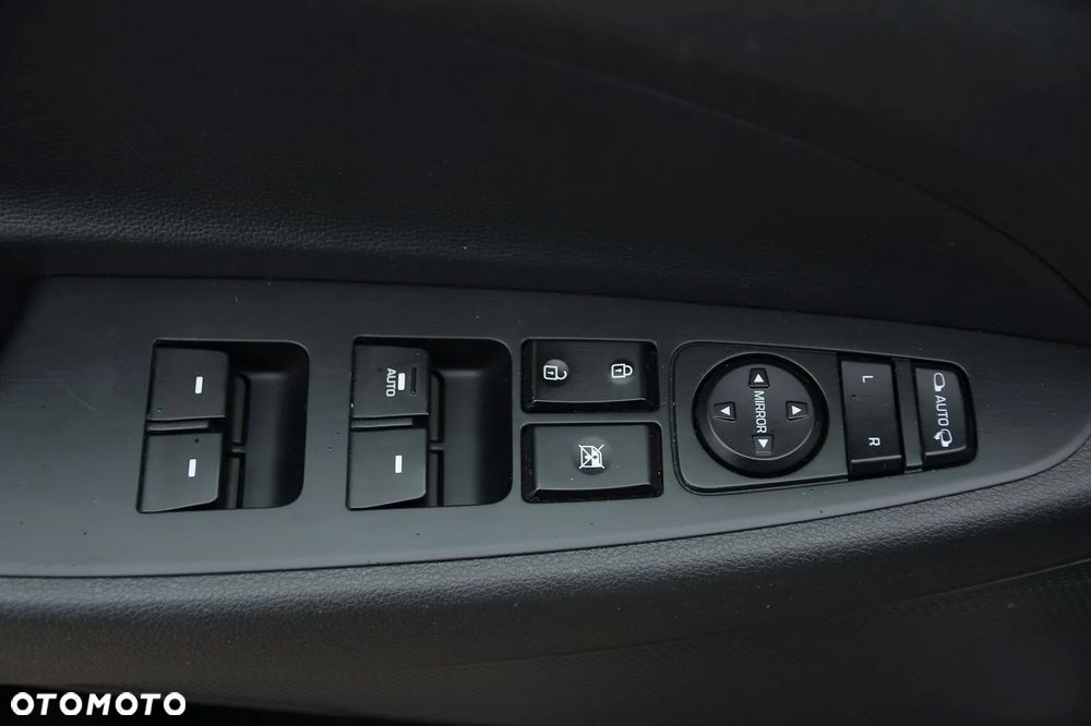 Hyundai ix35 - 26
