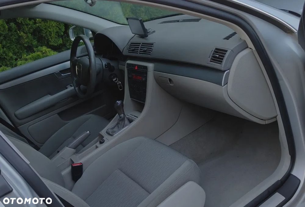 Audi A4 Limousine 2.0 TDI - 7
