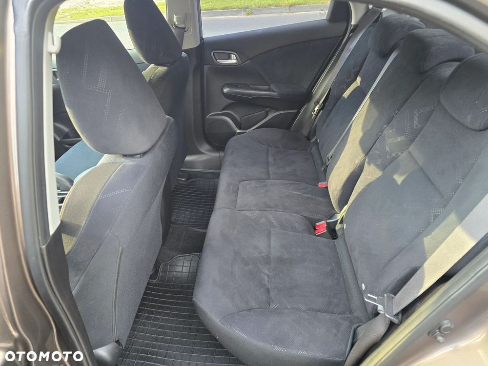 Honda Civic 1.4 i-VTEC Comfort - 23