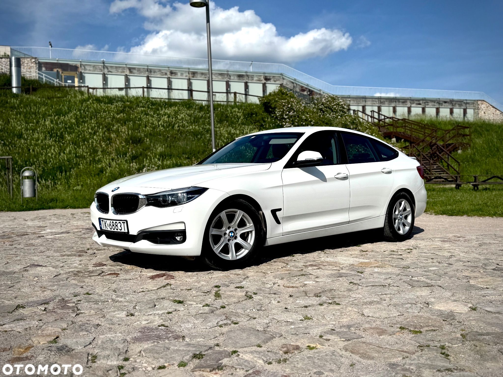BMW Seria 3 - 1