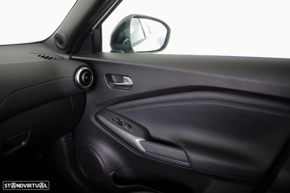 Nissan Juke 1.0 DIG-T N-Connecta NAV. DCT - 44