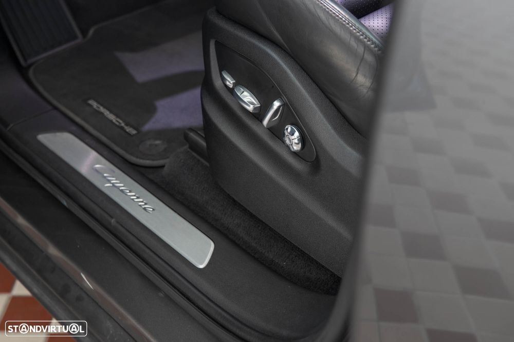 Porsche Cayenne Coupé - 27