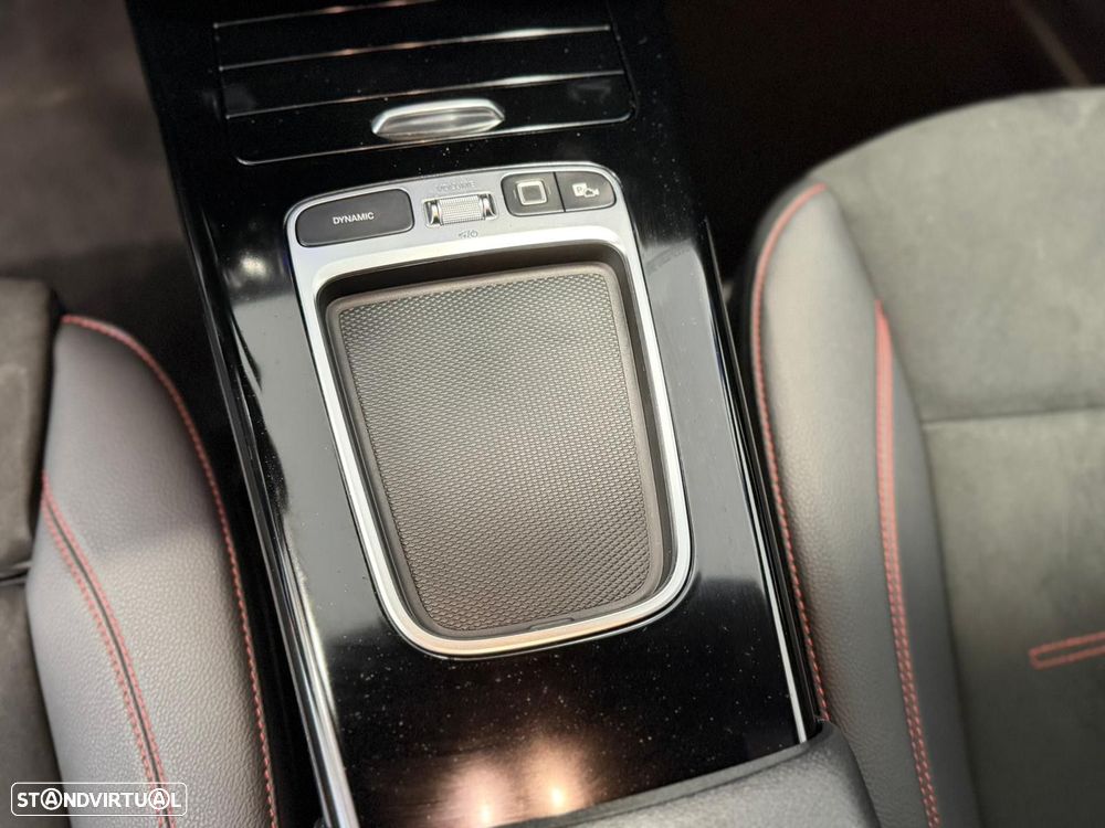 Mercedes-Benz A 200 Limousine - 12