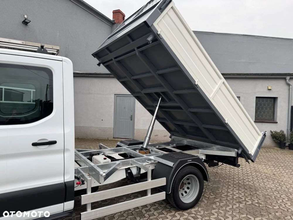 Ford Transit - 23