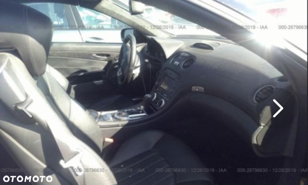 Mercedes-Benz SL 63 AMG SPEEDSHIFT MCT - 29