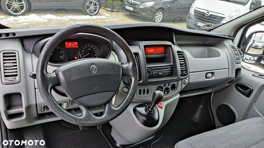 Renault Trafic - 24