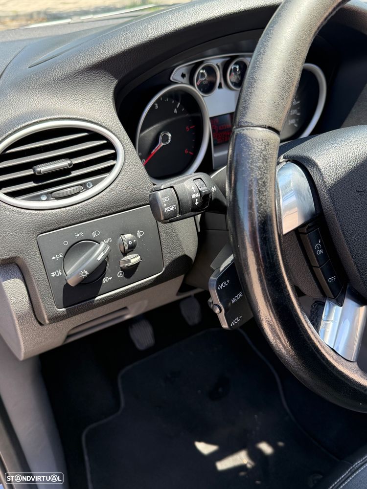 Ford Focus SW 1.6 TDCi Titanium 17 - 7