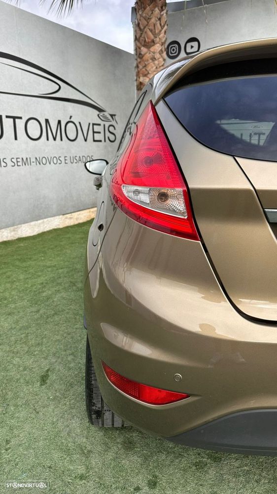 Ford Fiesta 1.4 Titanium Aut. - 7