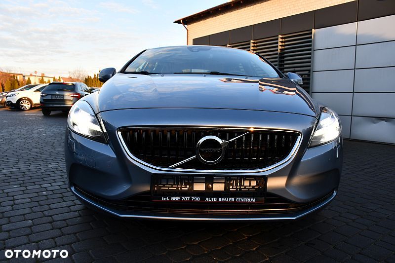 Volvo V40 T3 Drive-E Momentum - 5