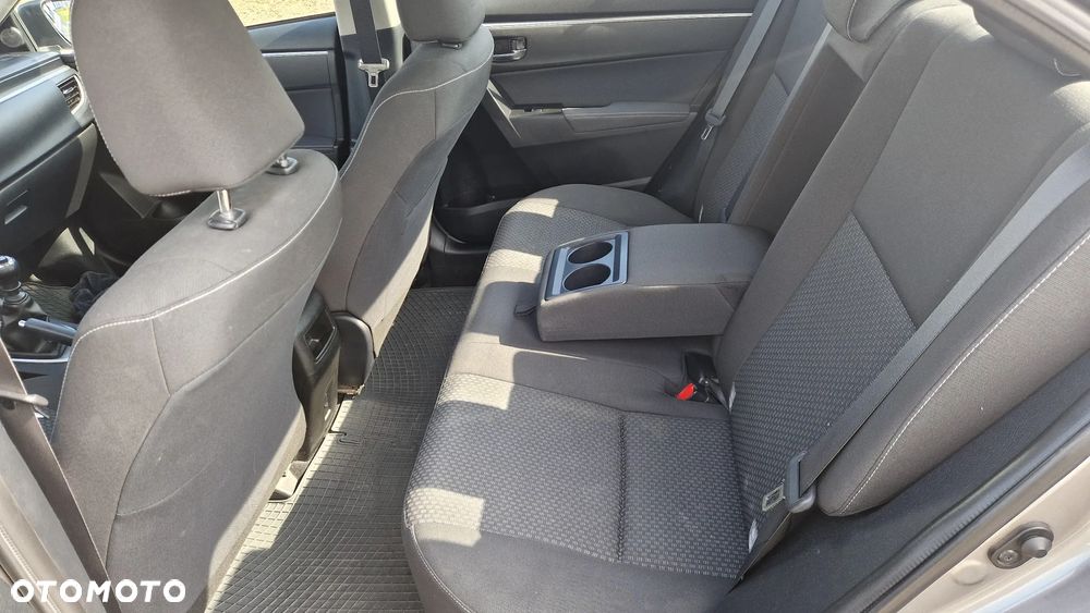 Toyota Corolla 1.6 Premium - 10