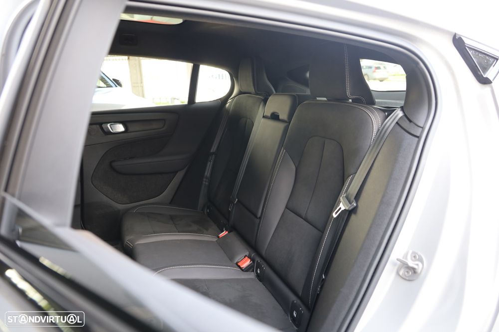 Volvo C40 Recharge Plus - 10