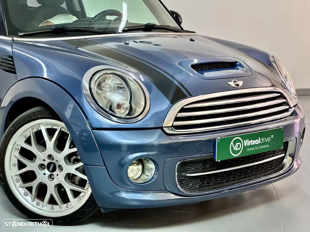 MINI 3 Portas Cooper D - 4