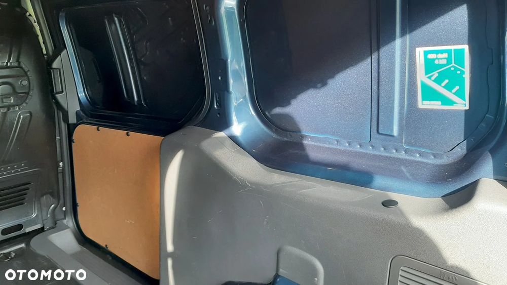 Ford TRANSIT CONNECT - 15