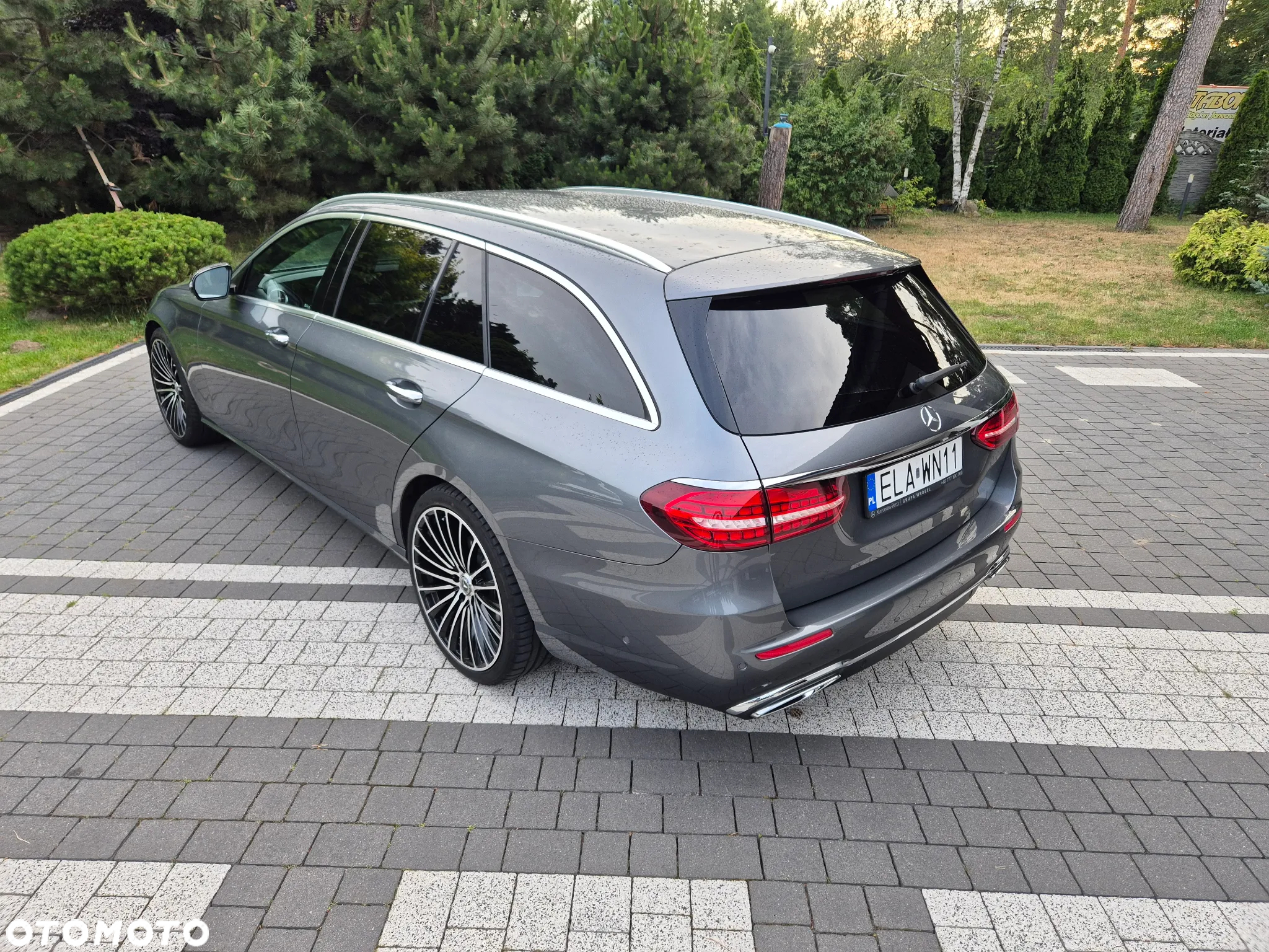 Mercedes-Benz Klasa E 220 d 4-Matic Avantgarde - 14
