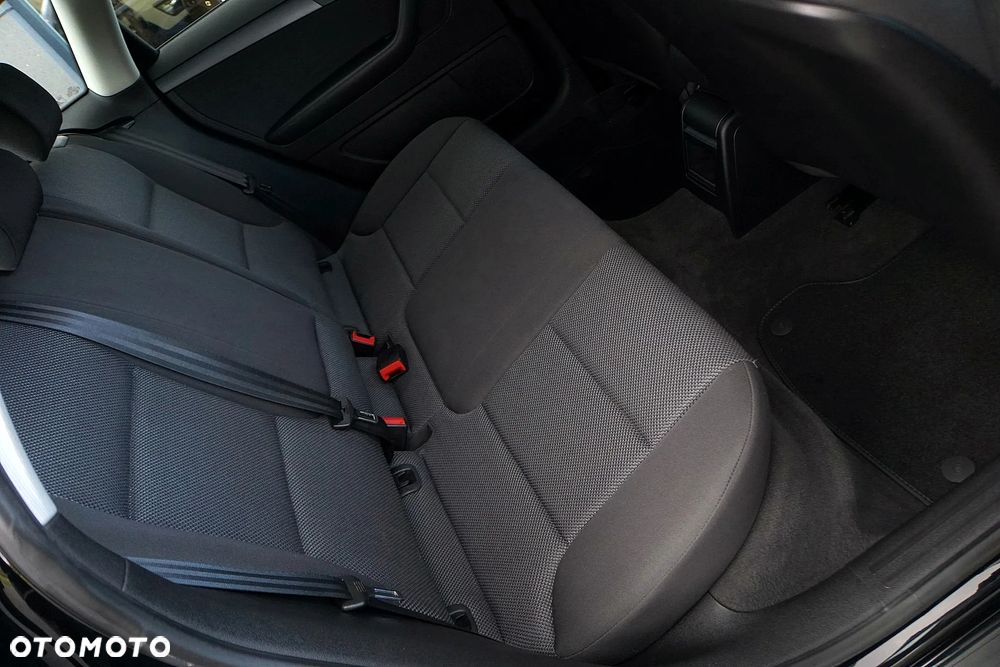 Audi A3 Sportback 1.6 Attraction - 26