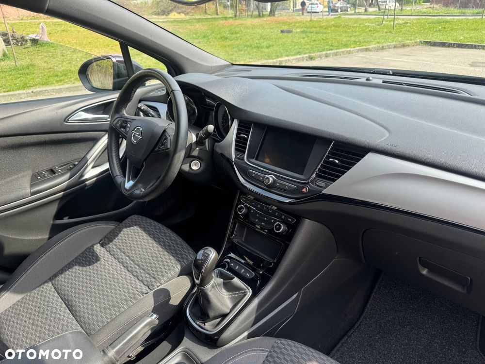 Opel Astra 1.2 T Elegance S&S - 14