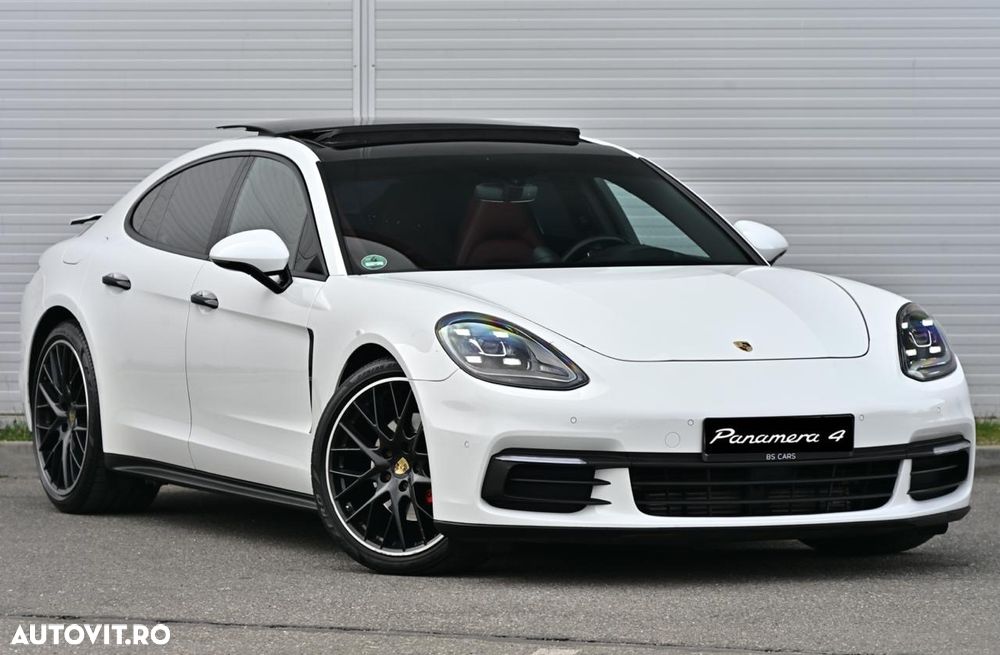 Porsche Panamera - 1