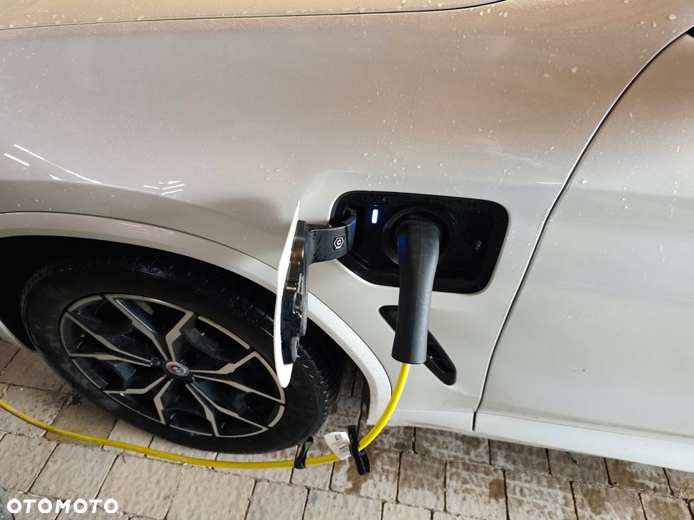 BMW X3 xDrive30e - 9