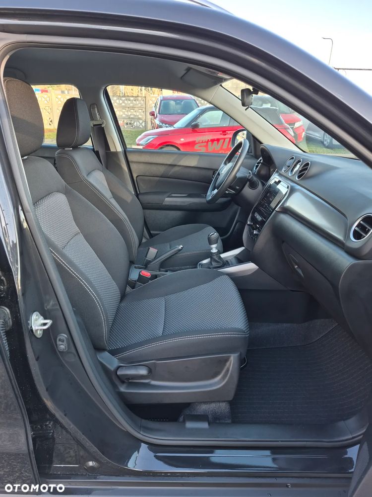 Suzuki Vitara 1.4 Boosterjet SHVS Premium 2WD - 24