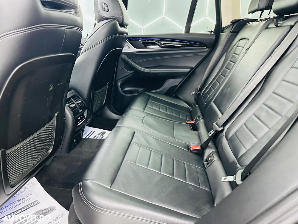 BMW X3 sDrive18d Aut. xLine - 18