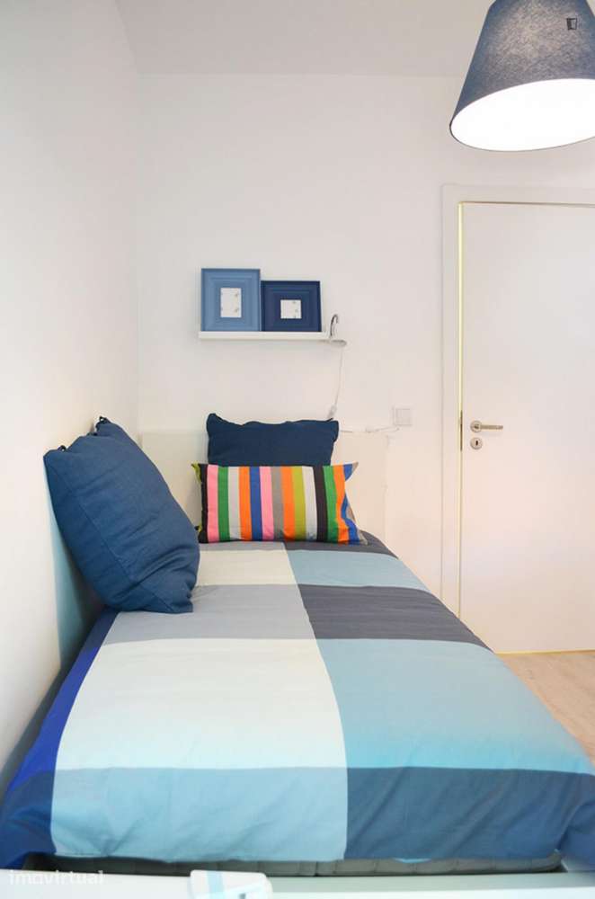 Quarto - localizado em Oeiras Lisbon - Grande imagem: 3/10