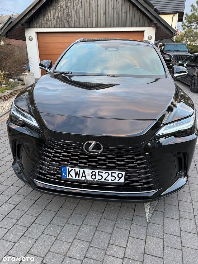 Lexus RX - 8