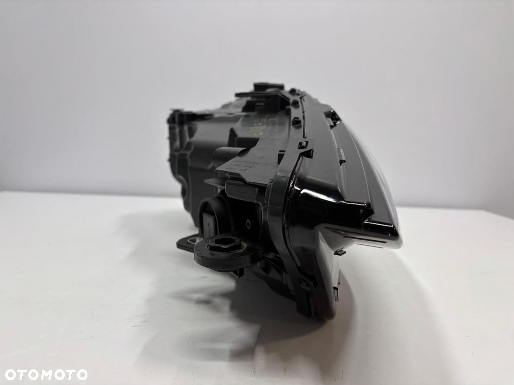 Audi A5 B10 8B3 Matrix Lampa Lewa Przód Przednia 8B3941035AA - 8