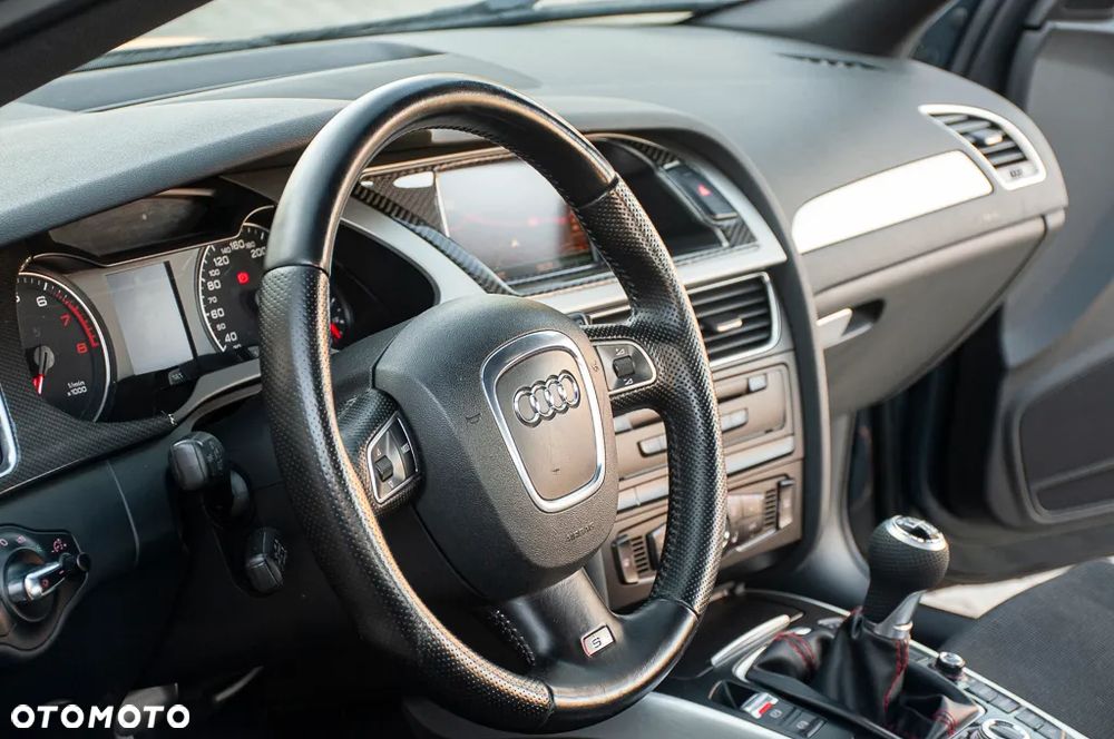 Audi A4 Avant 1.8 TFSI quattro S line Sportpaket (plus) - 39