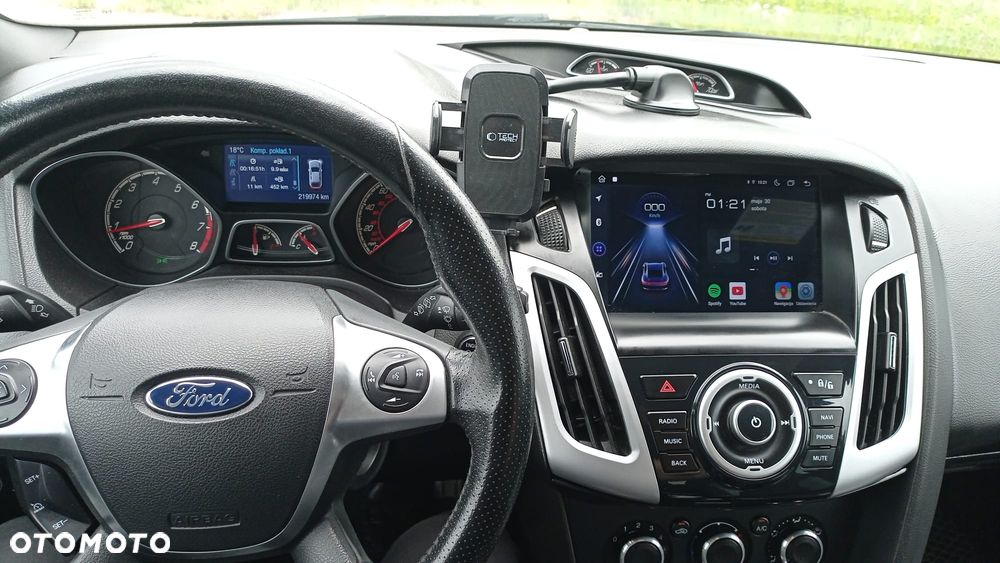 Ford Focus ST - 10